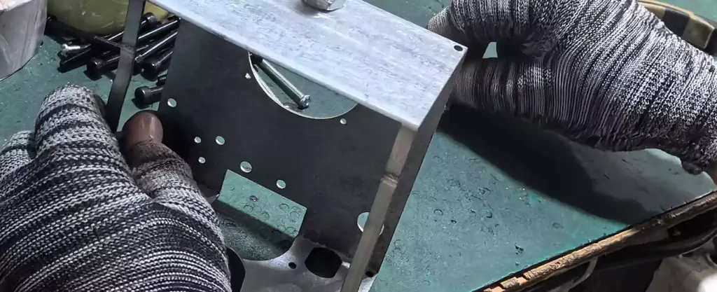 Strong Alloy Structure with 360° Protection